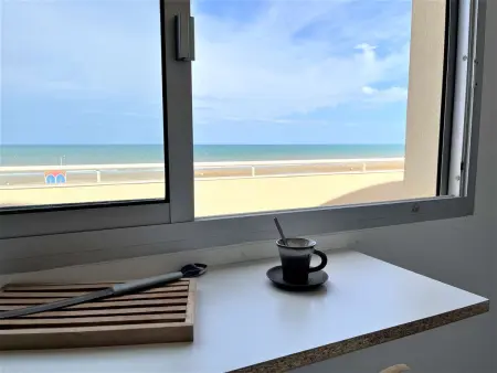 Location appartement à Port la Nouvelle, Appartement 2 pièces avec terrasse et vue mer à 50m de la plage