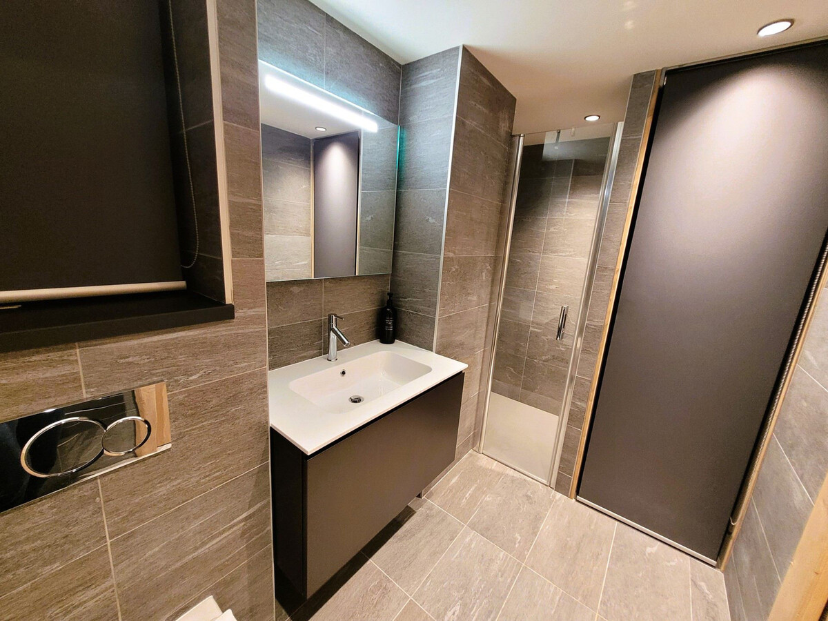 Appartement moderne avec cheminée vapeur aux Gets - Photo 9