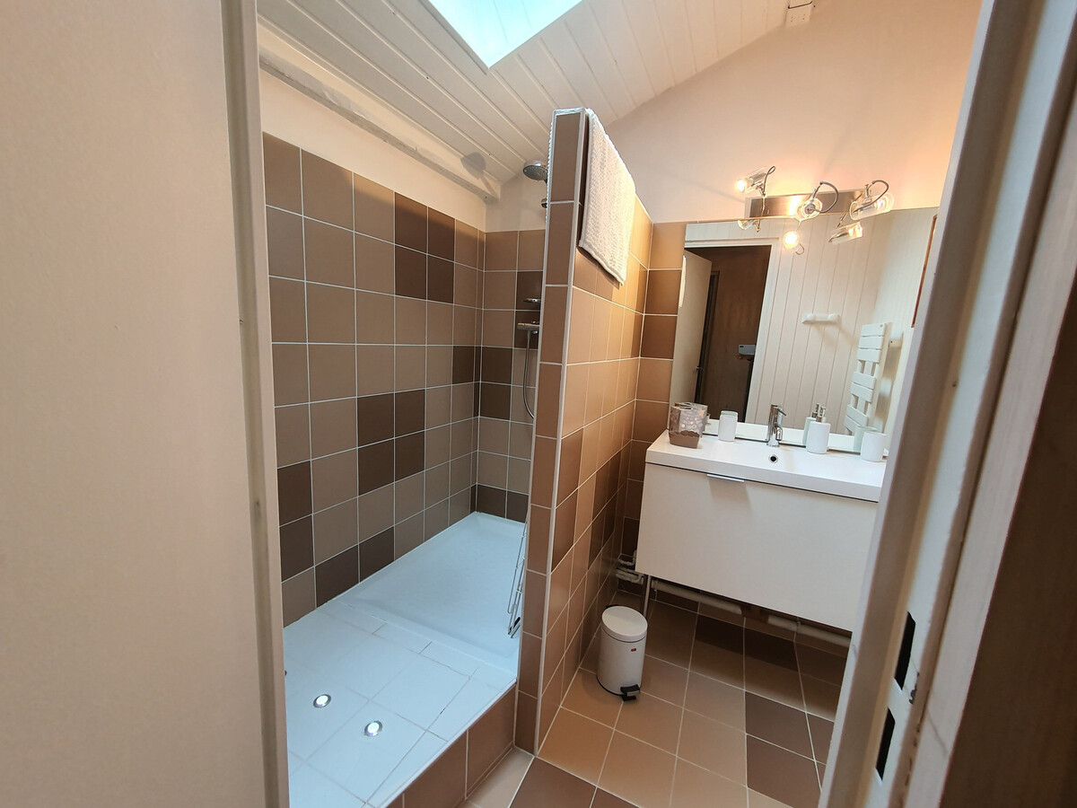Appart 12 pers, 4 chambres · Navette ski incluse - Photo 9