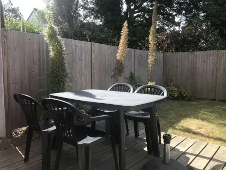 Location appartement à Trégastel, Appartement au RDC avec accès direct plage, parking et WIFI à Trégastel