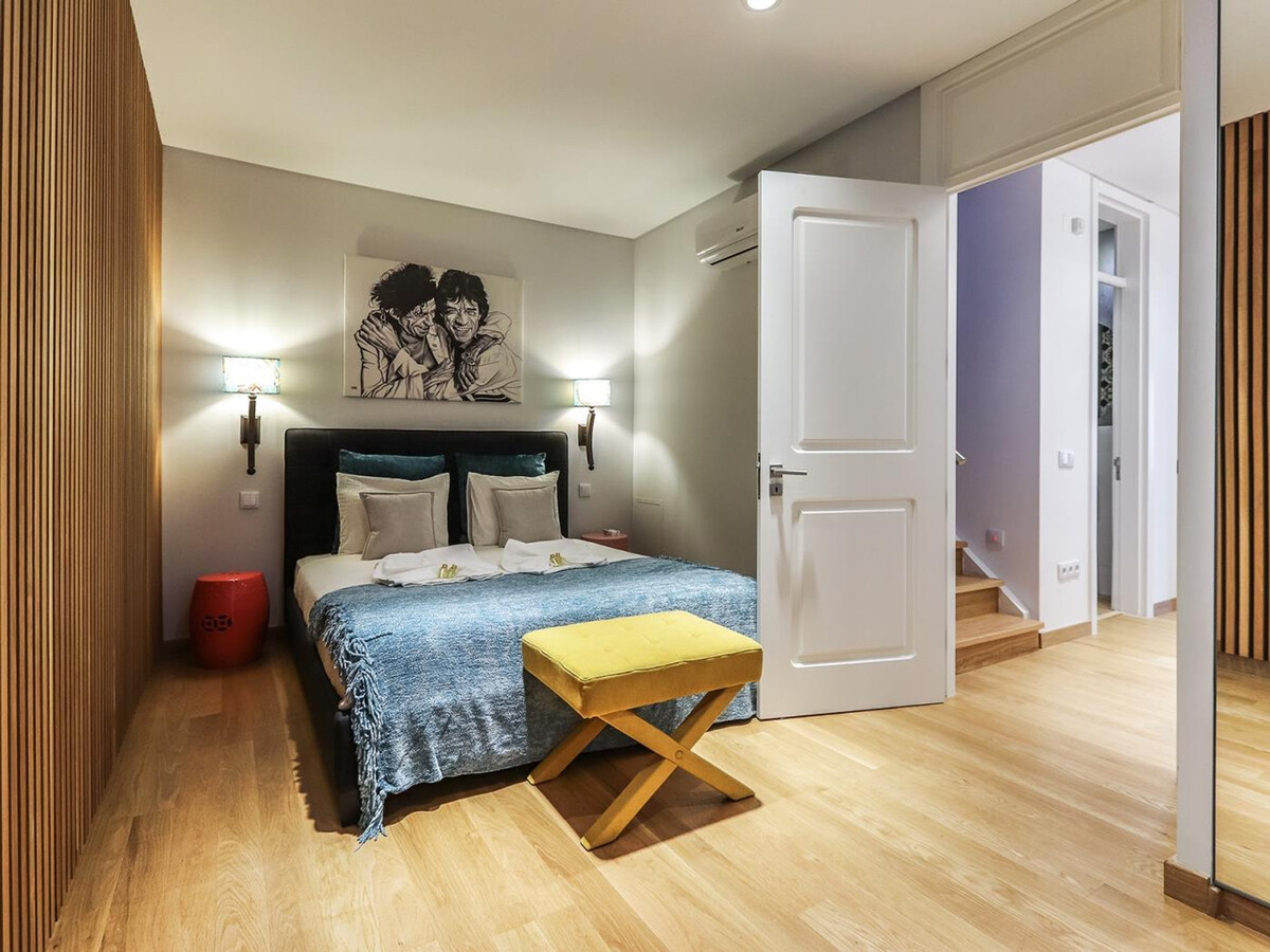 Triplex 3 chambres à Setúbal, suite parentale avec balcon - Photo 4
