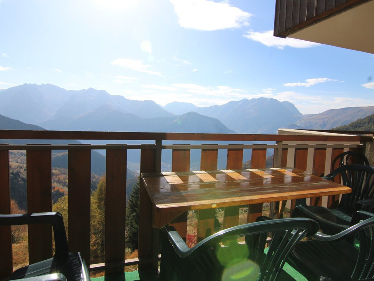 Appart 2 pièces balcon sud Alpe d'Huez, 300 m remontées - Photo 2
