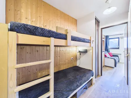 Studio cabine 26m² à 100m des pistes, balcon sud : photo 6