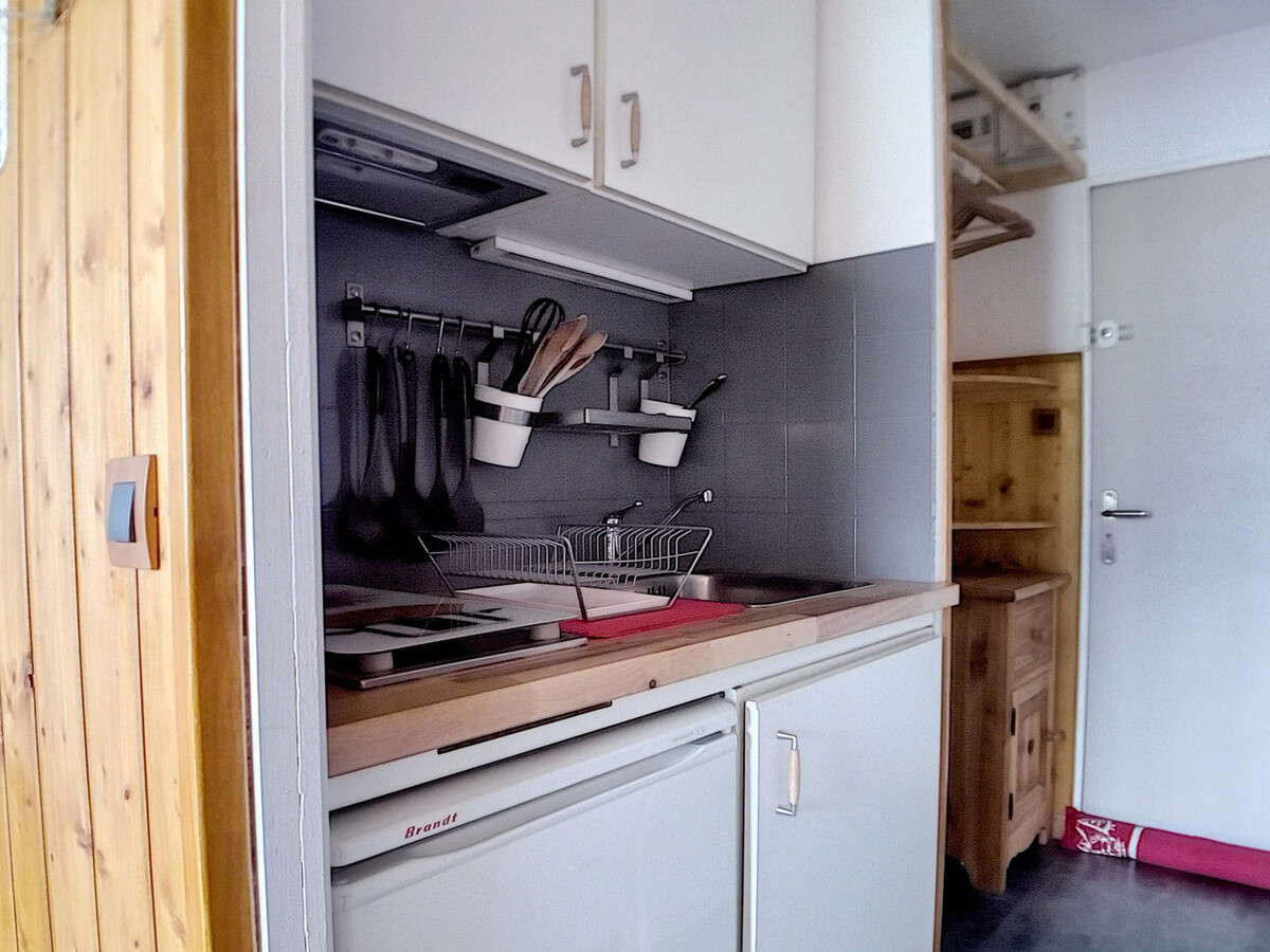 Studio rénové 18m² balcon Sud aux Menuires - Photo 7