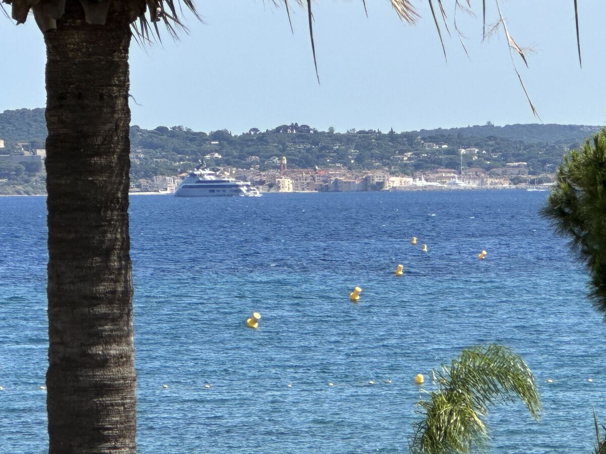 Appartement Les Dauphins - Vue mer à 20m de plage - Photo 4
