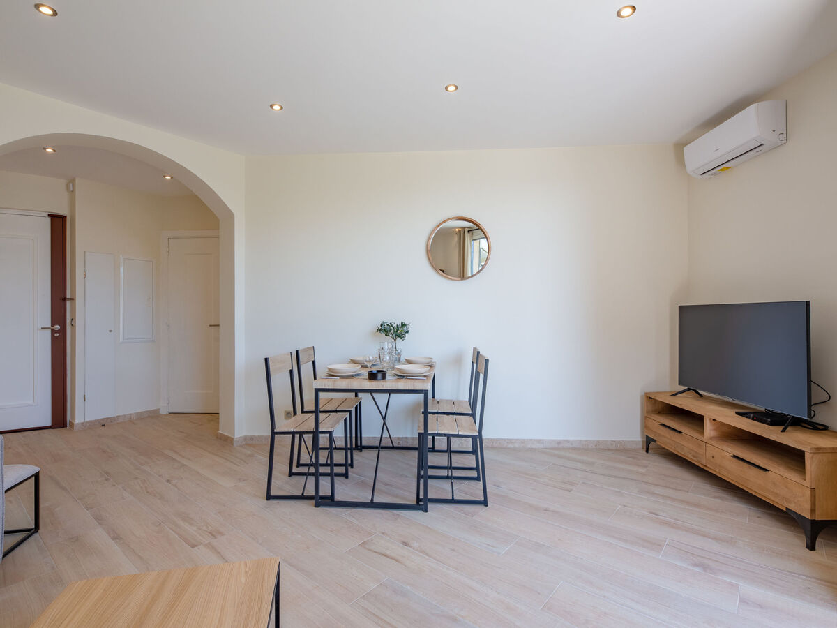 Appartement Les Dauphins - Vue mer à 20m de plage - Photo 8