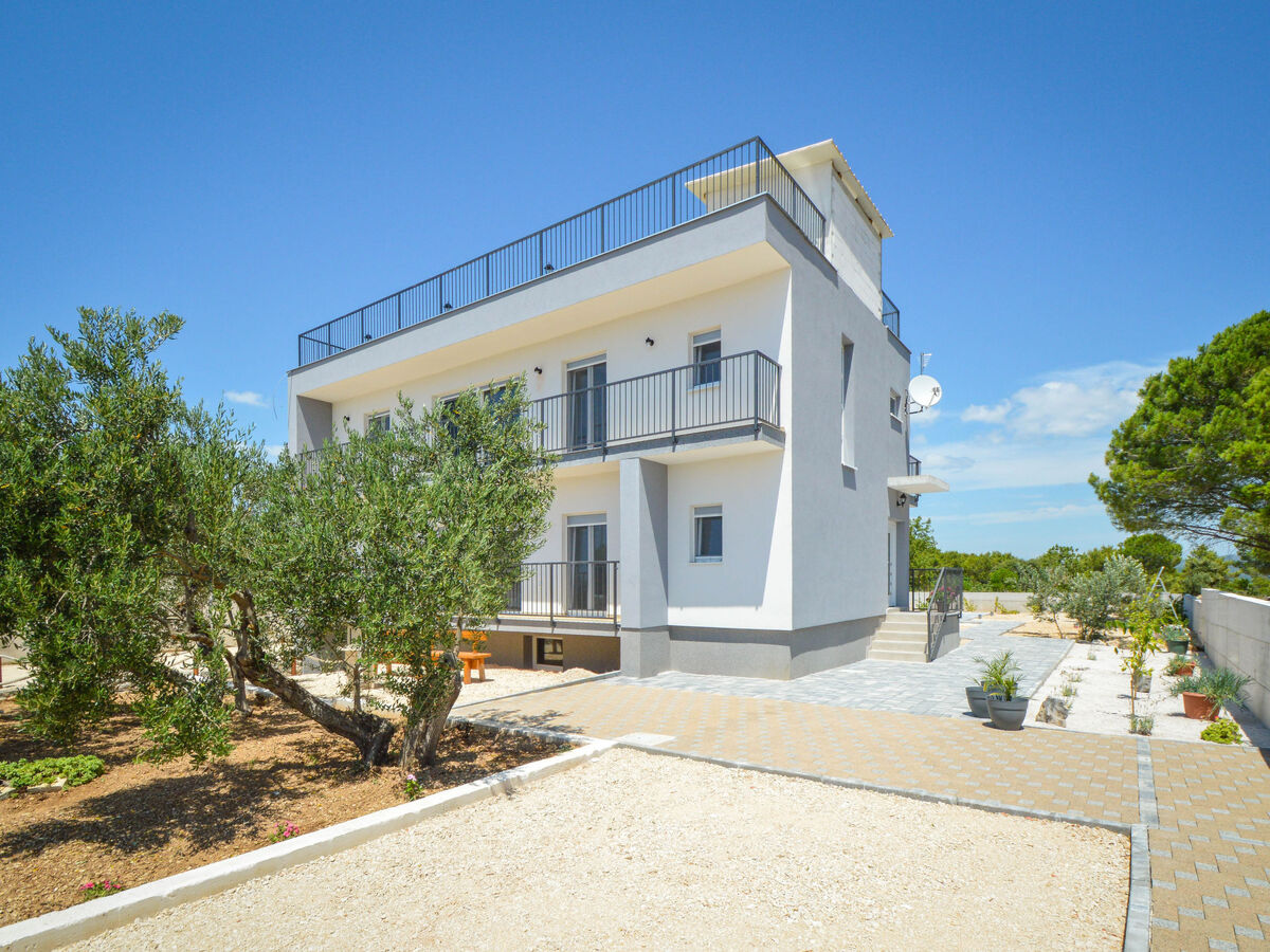 Milena - Maison 6 chambres avec piscine privée à Pakoštane - Photo 3