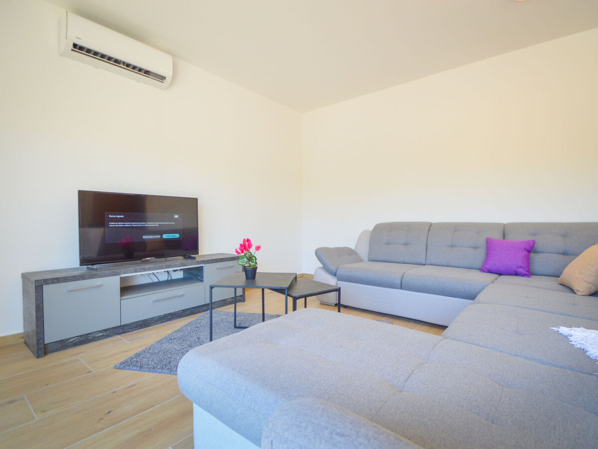 Milena - Maison 6 chambres avec piscine privée à Pakoštane - Photo 7