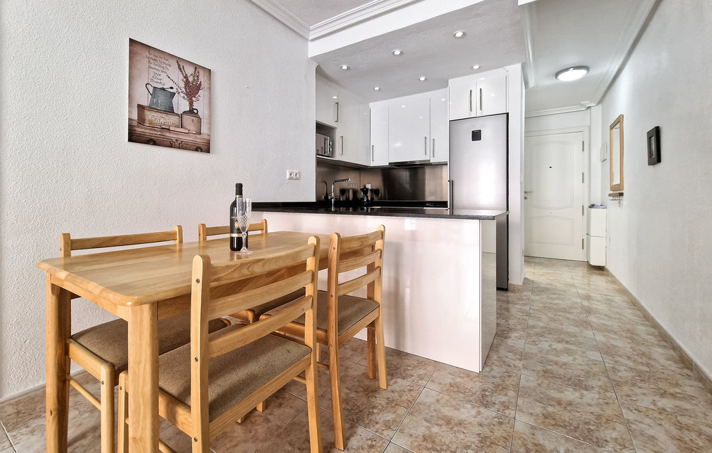 Appartement 2 chambres avec piscine commune à Torrevieja, centre-ville - Photo 7