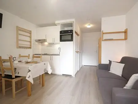 Beau 2P pour 5 pers, rénové, ski aux pieds, parking gratuit : photo 2
