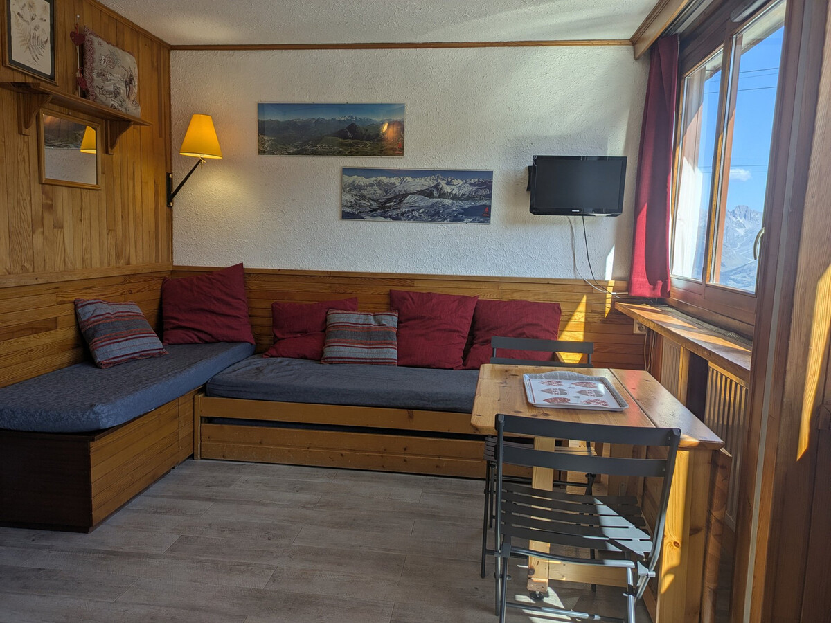 Studio 2* La Plagne, vue Mont Blanc, casier à ski - Photo 2
