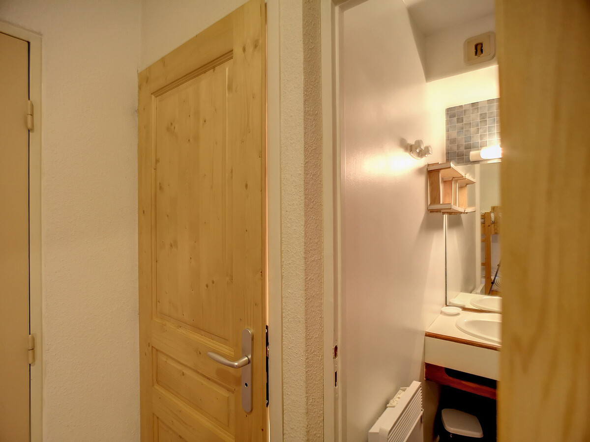 Appartement 4 pers aux Menuires, ski aux pieds, animaux - Photo 7