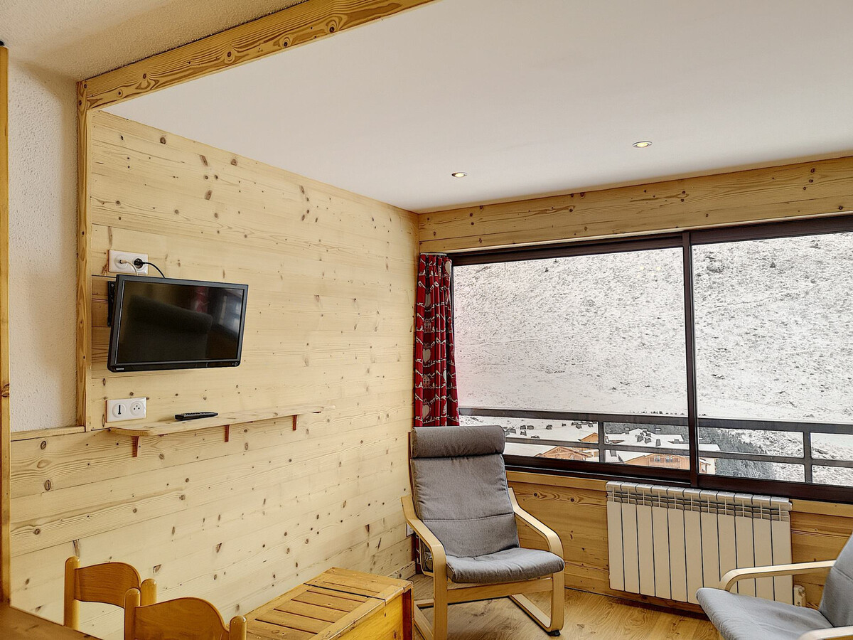 Les Bouquetins : 2 pièces rénové, accès direct pistes - Photo 5