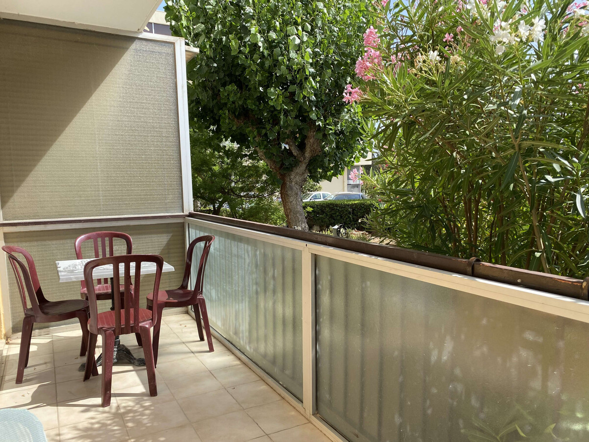Studio rénové, grande terrasse et wifi à Balaruc-les-Bains - Photo 9