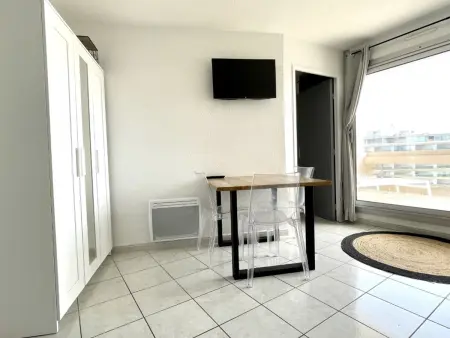 Appartement vue mer avec piscine, 4 couchages, climatisé : photo 9