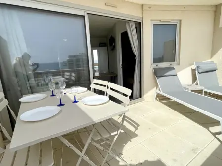 Appartement vue mer avec piscine, 4 couchages, climatisé : photo 10
