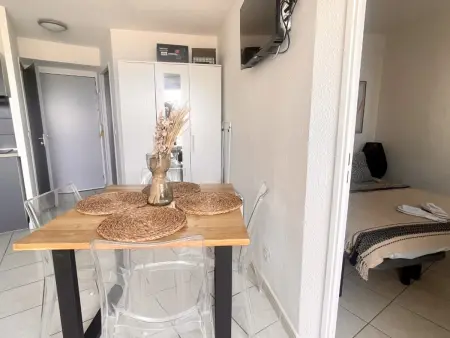 Appartement vue mer avec piscine, 4 couchages, climatisé : photo 13