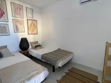 Appartement vue mer avec piscine, 4 couchages, climatisé : photo 17