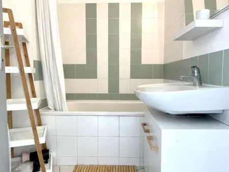 Appartement vue mer avec piscine, 4 couchages, climatisé : photo 20