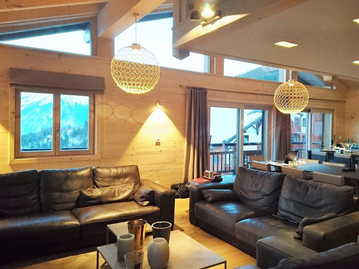 Appartement 130m² sauna & jacuzzi, vue montagne à La Tania - Photo 1