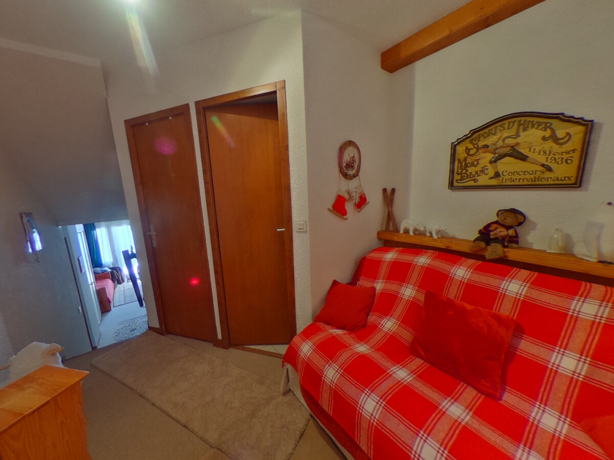 Studio skis aux pieds, balcon sud, parking inclus - Photo 6