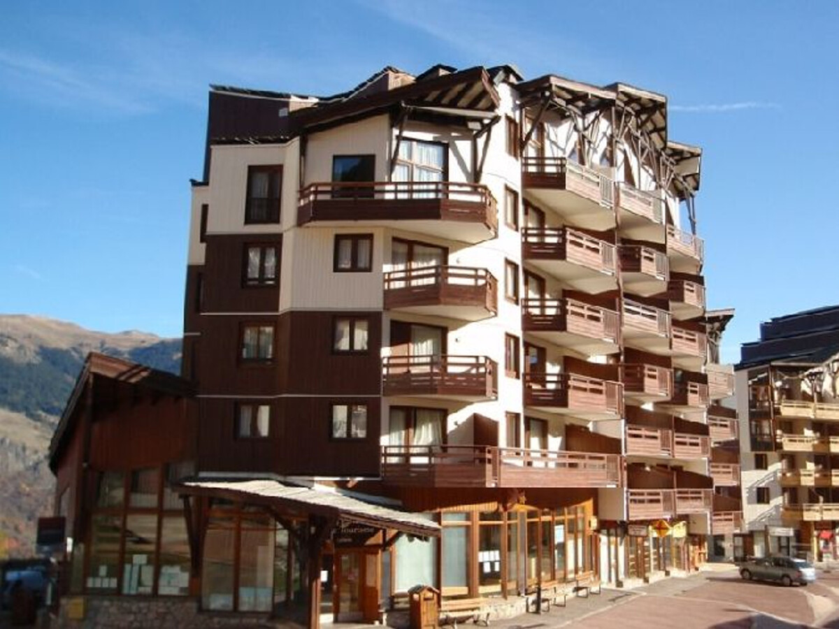 Studio skis aux pieds, balcon sud, parking inclus - Photo 11