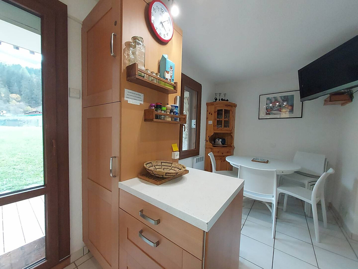 2 pièces rénové, terrasse vue pistes, 100m remontée - Photo 2