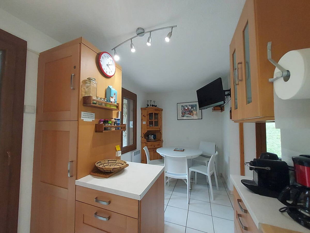 2 pièces rénové, terrasse vue pistes, 100m remontée - Photo 6