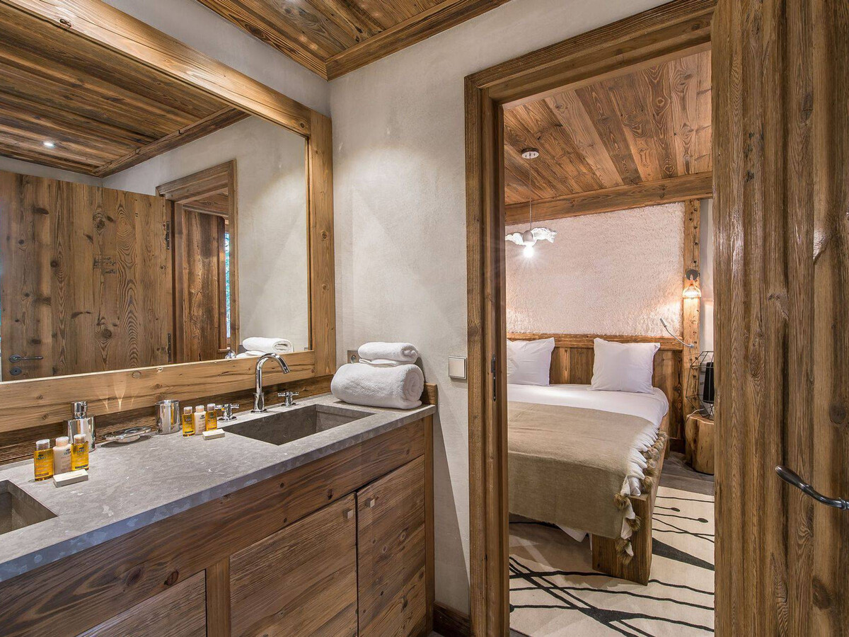 Appartement 4 chambres au cœur de Courchevel 1850 - Photo 9