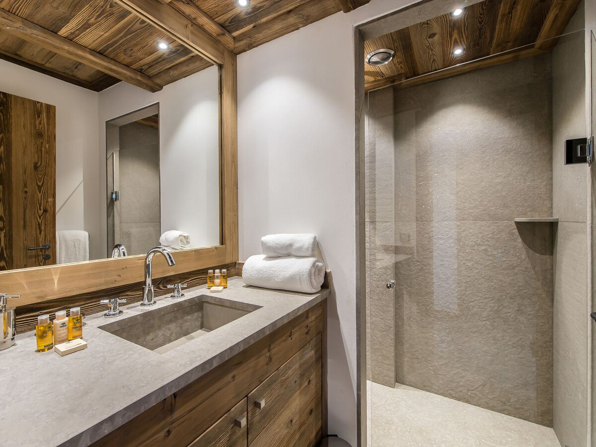 Appartement 4 chambres au cœur de Courchevel 1850 - Photo 10