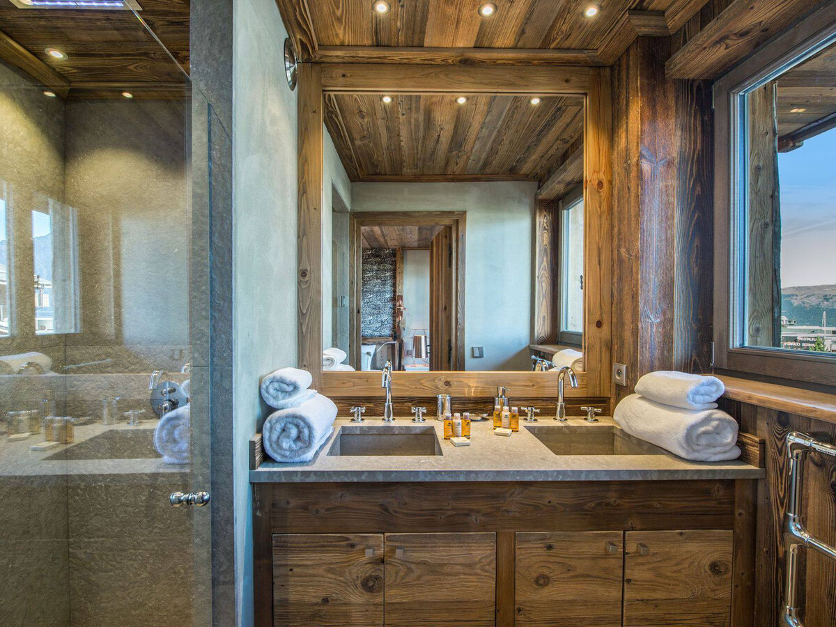 Appartement 4 chambres au cœur de Courchevel 1850 - Photo 11