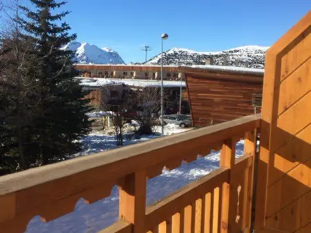 Studio 4 personnes Alpe d'Huez, terrasse sud : photo 2