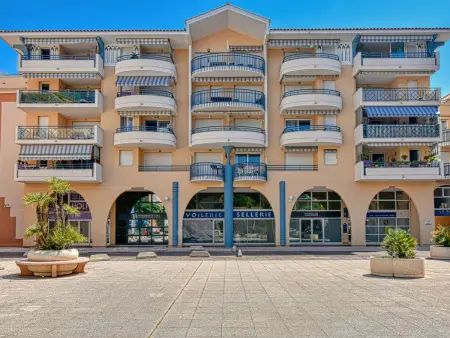 Le Paladien - Appartement 2 pièces à 150m de la plage : photo 13