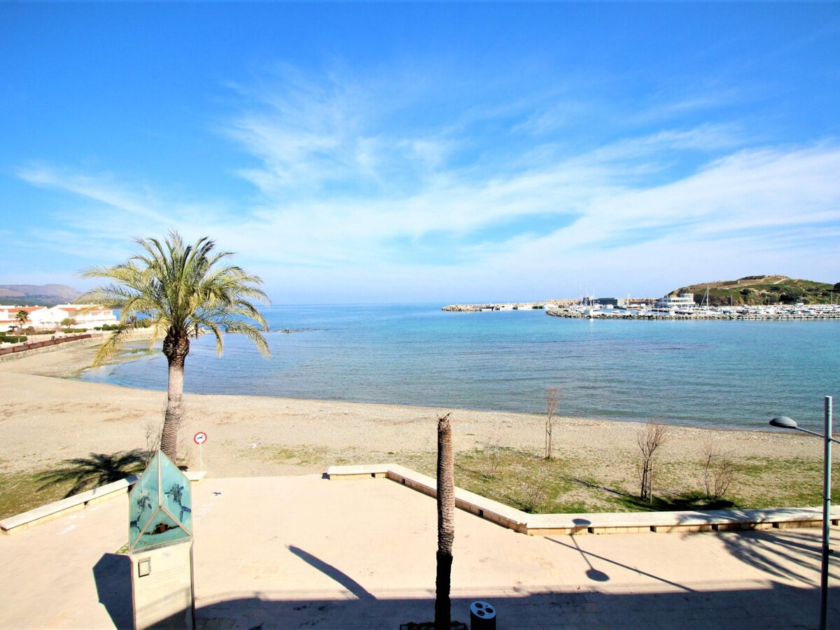 Appartement 3 chambres face à la plage à Llançà - Photo 1