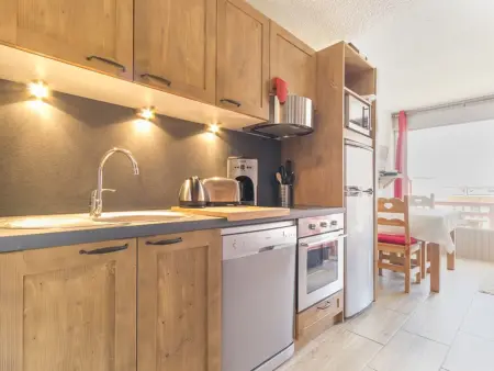 Studio fonctionnel proche commerces et pistes, balcon sud, 4 pers, non-fumeur - Photo 2