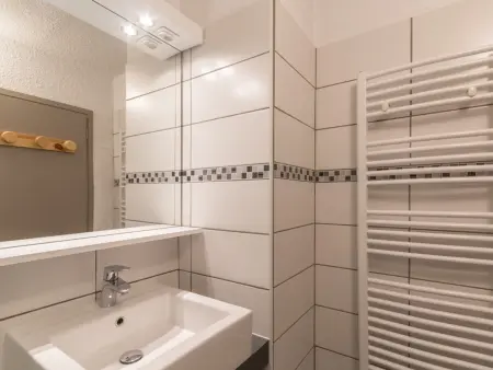 Studio fonctionnel proche commerces et pistes, balcon sud, 4 pers, non-fumeur - Photo 7