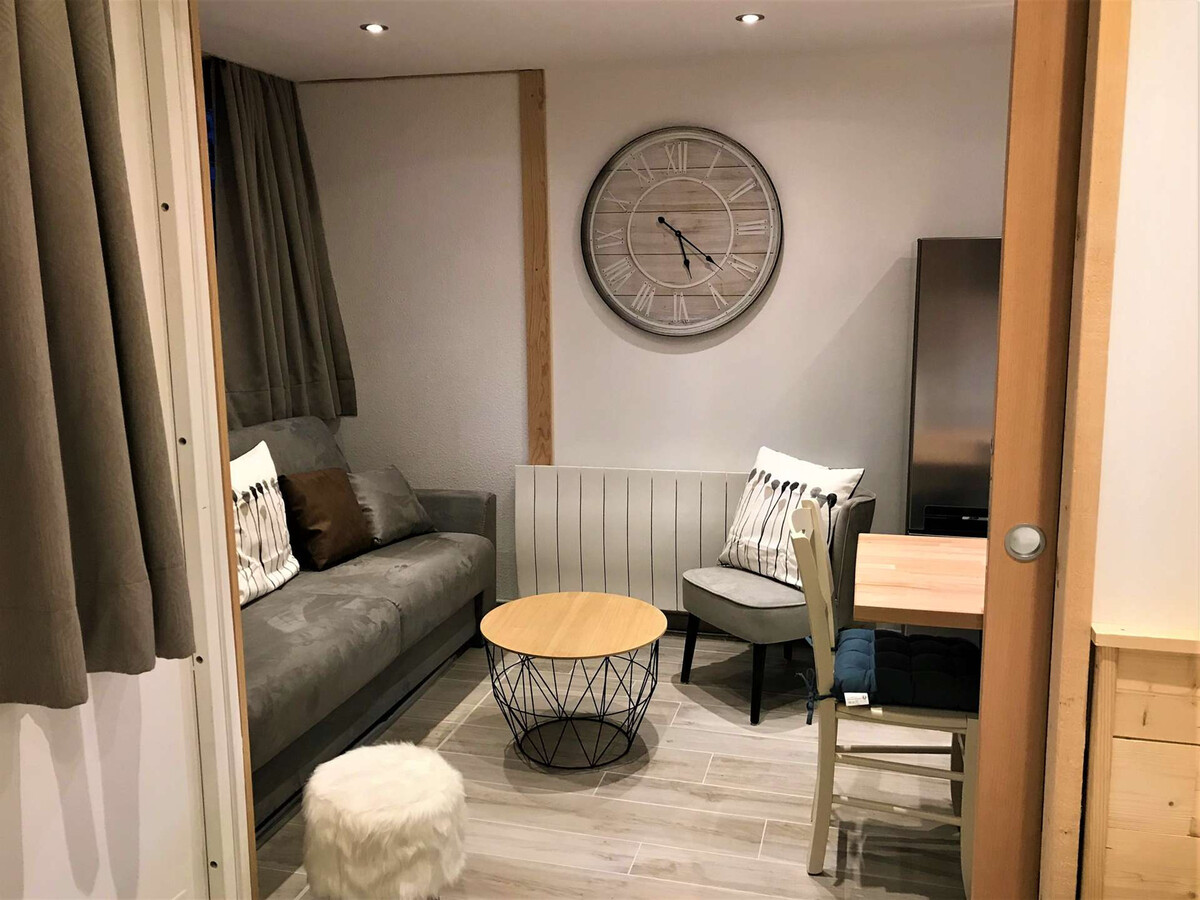 Appart 3 pièces rénové 4ème étage, pistes à pied - Photo 4