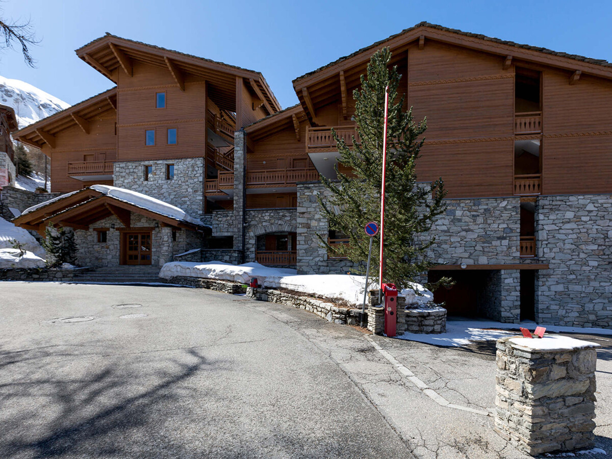 Appartement 8 pers. avec terrasse Sud et accès skis à Val-d'Isère - Photo 17