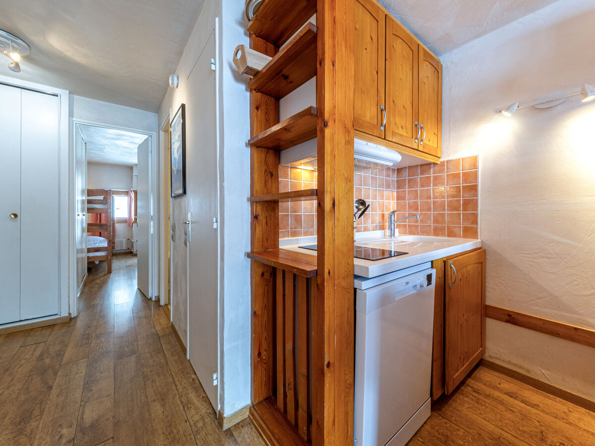 Appart 6 pers aux pieds des pistes, balcon Sud à Val-d'Isère - Photo 4