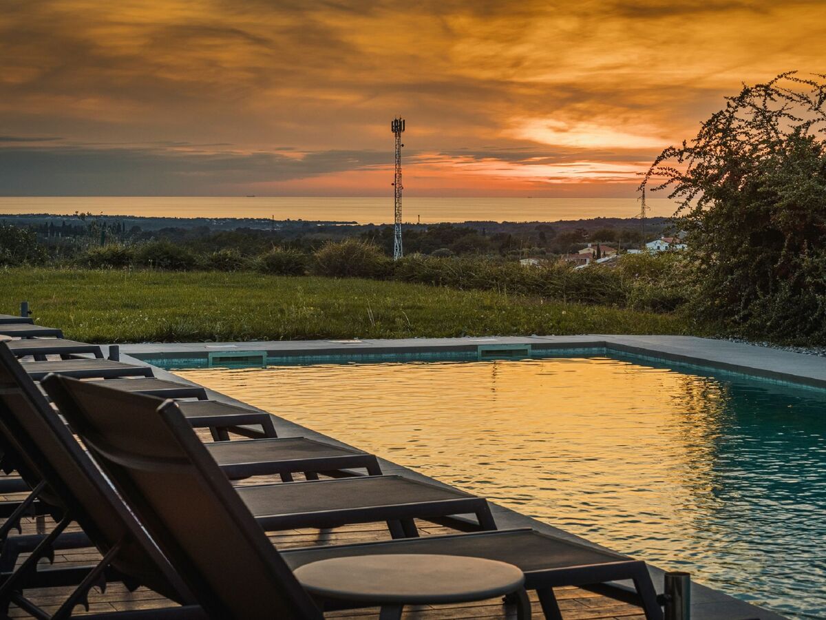 Villa Vigneto – 6 chambres, piscine chauffée, vue mer - Photo 35