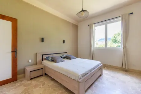 Maison Bella Vista – Montagne et lac à Saint-Julien-du-Verdon : photo 4