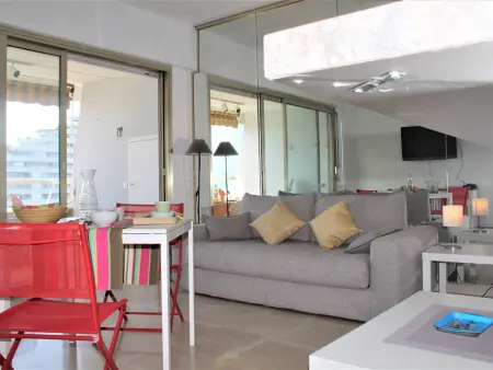 Appartement 4 couchages vue mer panoramique à Villeneuve-Loubet : photo 15