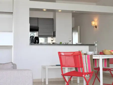 Appartement 4 couchages vue mer panoramique à Villeneuve-Loubet : photo 16