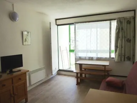 Location appartement à Arette, Studio cosy pour 4 pers. à deux pas des pistes avec kitchenette et loggia - Arette