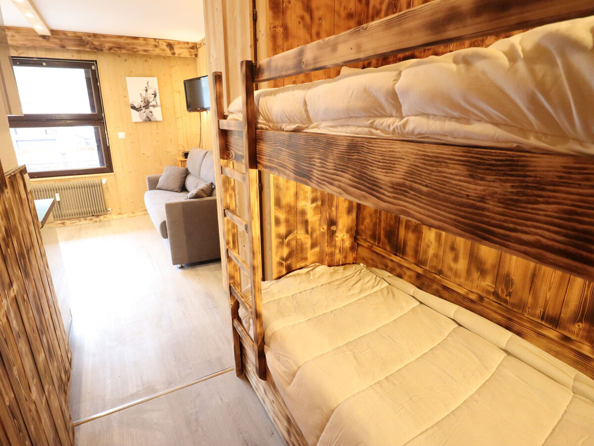 Studio rénové 21 m² aux pieds des pistes, balcon - Photo 7