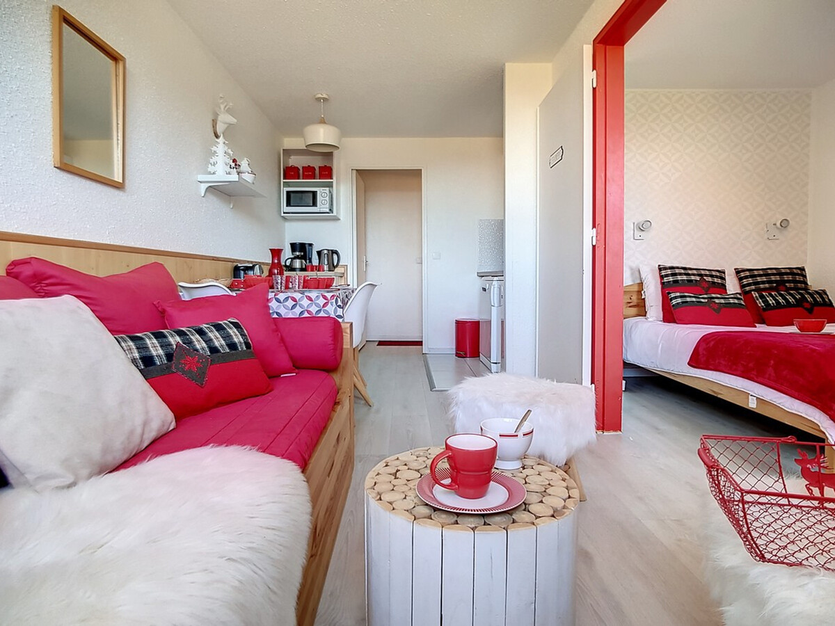Appartement rénové 4 pers · Balcon Sud · Proche pistes et commerces - Photo 2