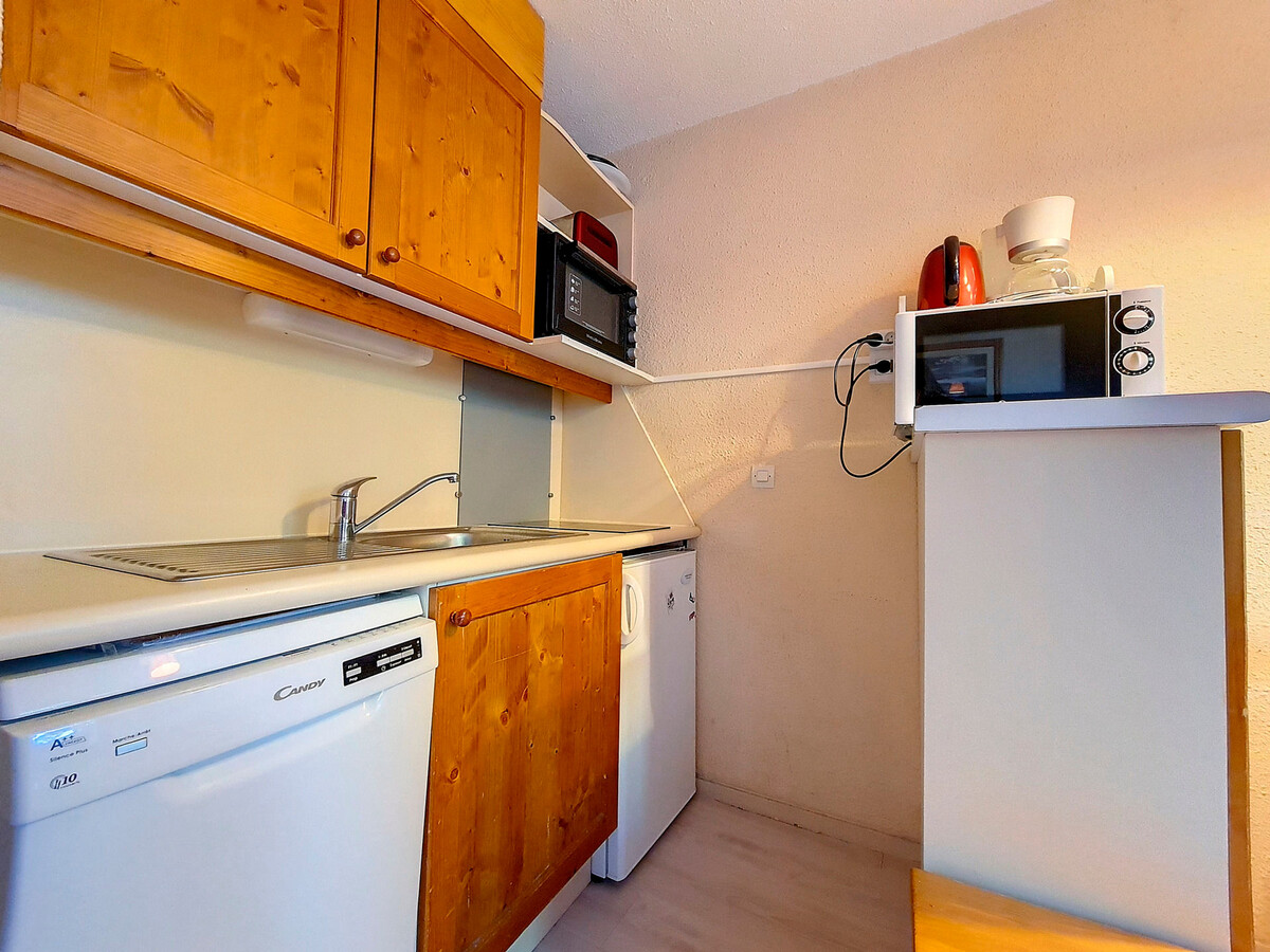 Studio lumineux avec balcon, face aux pistes, au cœur de Les Belleville - Photo 4