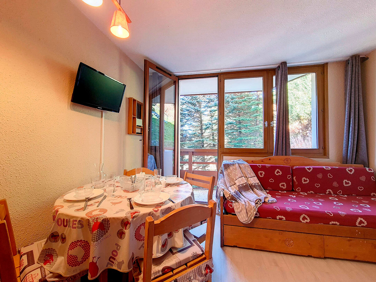Studio lumineux avec balcon, face aux pistes, au cœur de Les Belleville - Photo 5