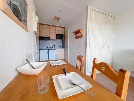 Studio rénové, balcon ouest, ski aux pieds aux Menuires : photo 9