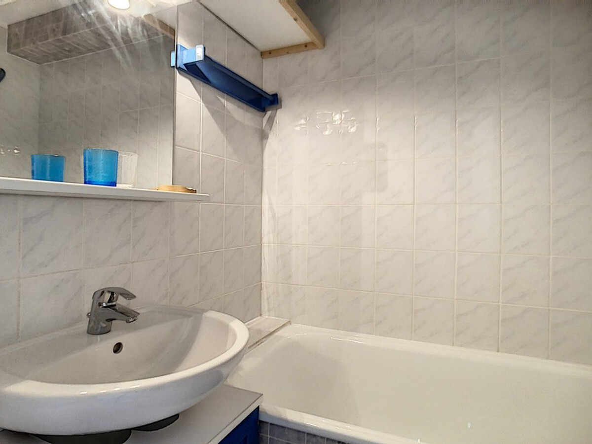 Studio 20m² 4 pers aux Menuires · Balcon sud · 7e étage - Photo 11